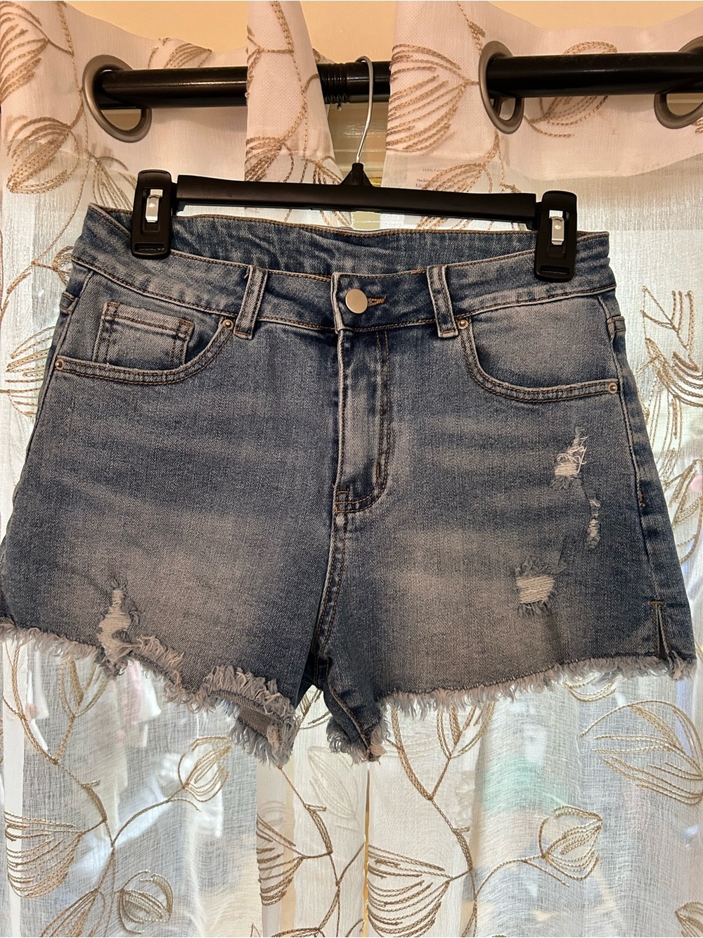 Women’s Distressed Denim Shorts - Washed Blue